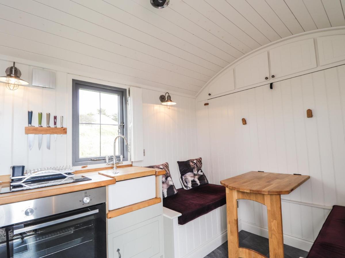 Shepherds Hut Lonmore Buitenkant foto